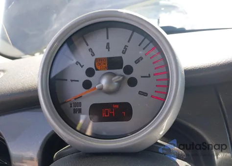 2005 Mini Cooper из США, поврежденный, VIN WMWRC33455TJ66516